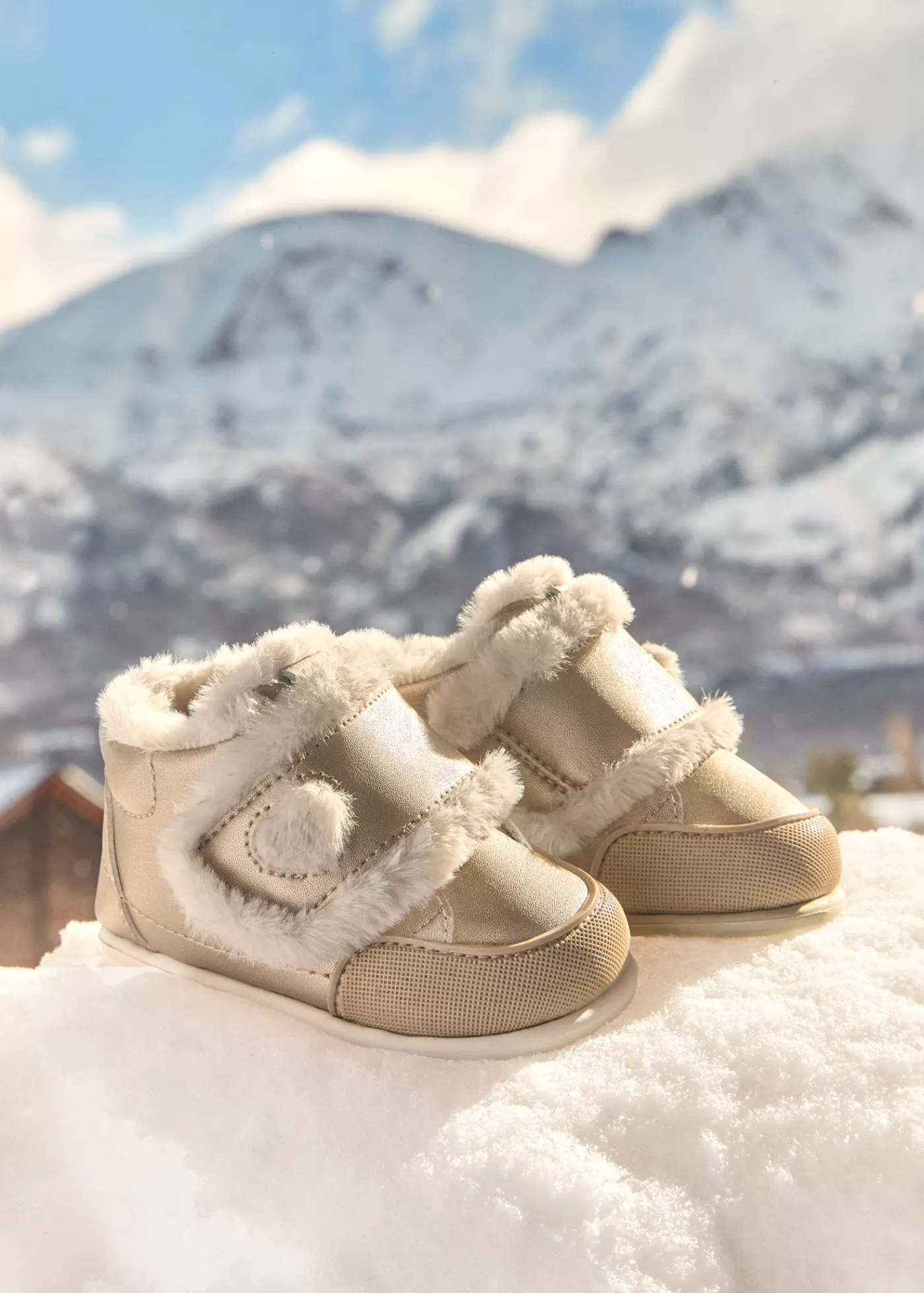 Mayoral Baby Barefoot Fur Lined Ankle Boots Gold New