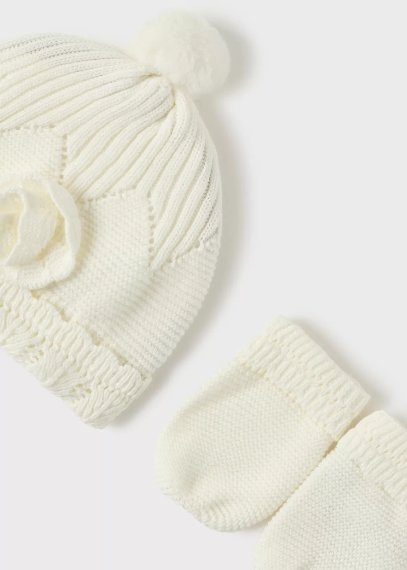 Mayoral Newborn Hat and Mittens Set Offwhite Outlet