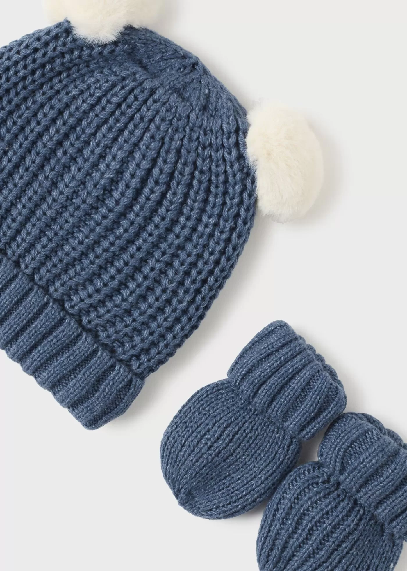 Mayoral Newborn Knit Hat and Mittens Set Oceanvigoré Sale